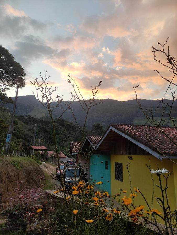 Отель Pousada E Restaurante Alem Das Nuvens Гуаратингета Экстерьер фото