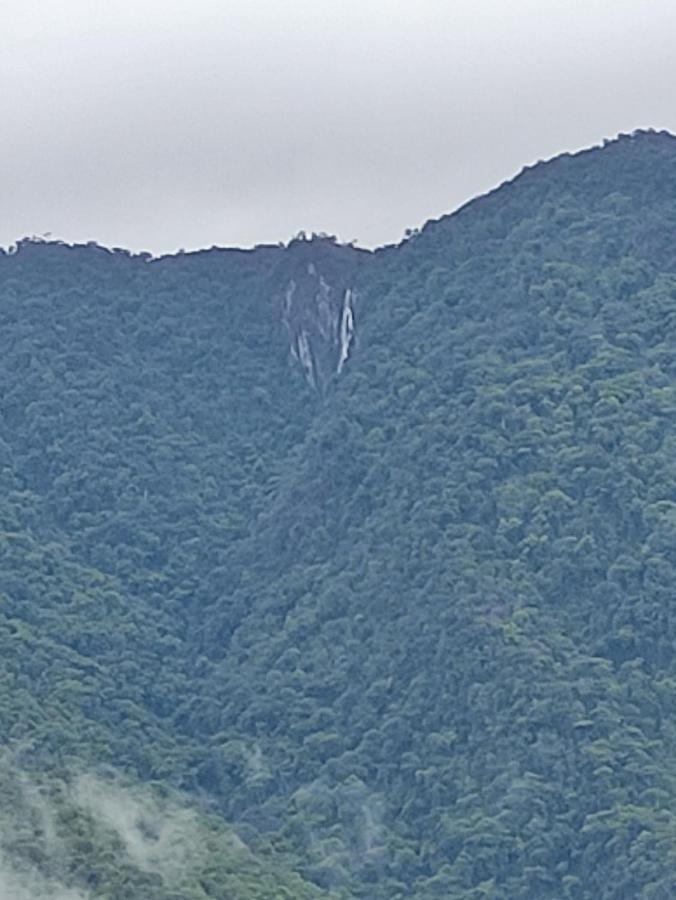 Отель Pousada E Restaurante Alem Das Nuvens Гуаратингета Экстерьер фото